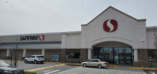 Grocery Store «Safeway», reviews and photos, 22350 S Sterling Blvd, Sterling, VA 20164, USA