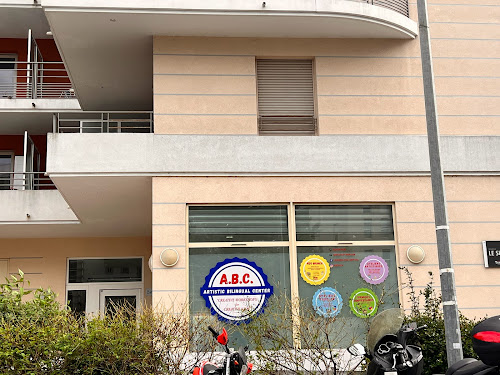 ABC Artistic Bilingual Center in Antibes à Antibes