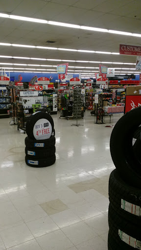 Auto Parts Store «Pep Boys Auto Parts & Service», reviews and photos, 3528 W Cactus Rd, Phoenix, AZ 85029, USA