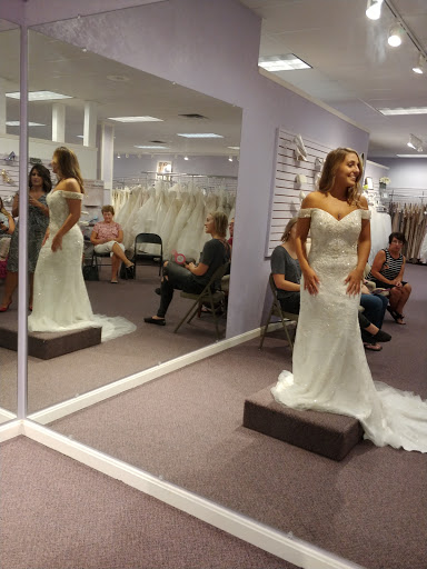 Bridal Shop «Lavender Bridal Salon», reviews and photos, 218 W 3rd St, Dover, OH 44622, USA