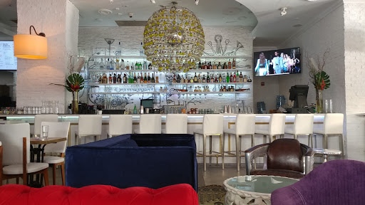 Shopping Mall «The Shops at Mary Brickell Village», reviews and photos, 901 S Miami Ave, Miami, FL 33130, USA