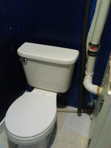 Tobacco Shop «Discount Tobacco», reviews and photos, 2625 Columbus Ave, Anderson, IN 46016, USA