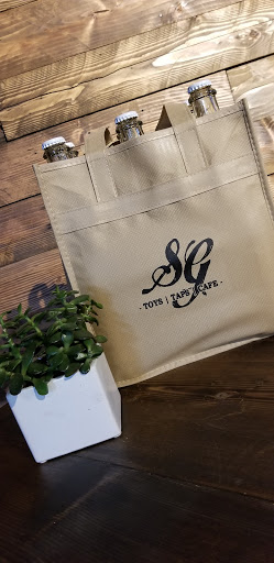 Gourmet Grocery Store «Social Goods: Toys, Taps, Cafe», reviews and photos, 500 E 1st St, Newberg, OR 97132, USA