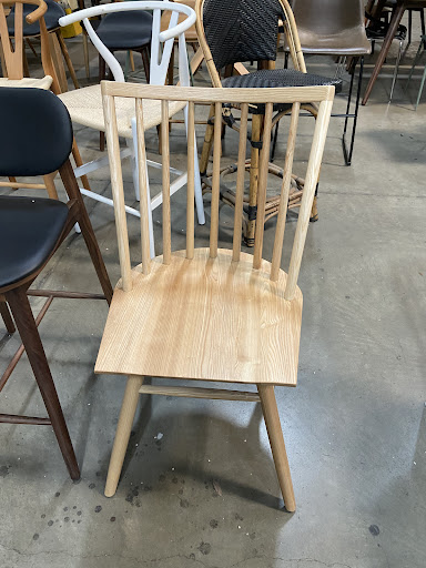 Poly & Bark Outlet Store image
