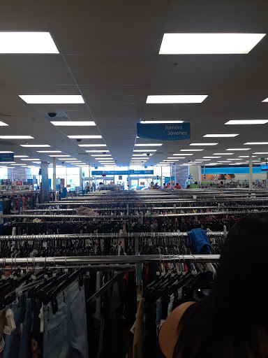 Clothing Store «Ross Dress for Less», reviews and photos, 877 E Baseline Rd, Gilbert, AZ 85233, USA