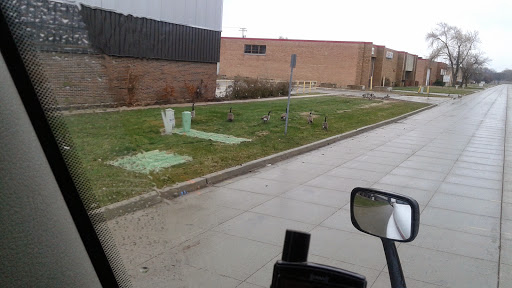 Mailing Service «United Delivery Service», reviews and photos, 1111 N Ridge Ave, Lombard, IL 60148, USA