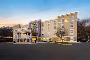 Holiday Inn Express & Suites Danbury - I-84, an IHG Hotel image