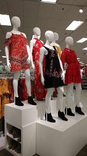 Department Store «Target», reviews and photos, 14075 Biscayne Blvd, North Miami Beach, FL 33181, USA