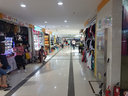 A.P. Plaza Tailor-Made & Clothes Market