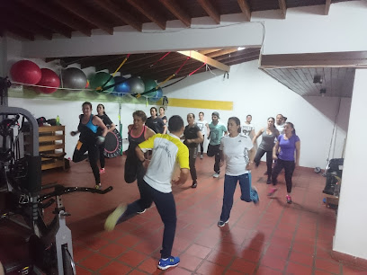 Gym Cuervo Fitness - Hotel Atenas Plaza, Cll. 30B #29-70 6to Piso, Santa Rosa de Osos, Antioquia, Colombia
