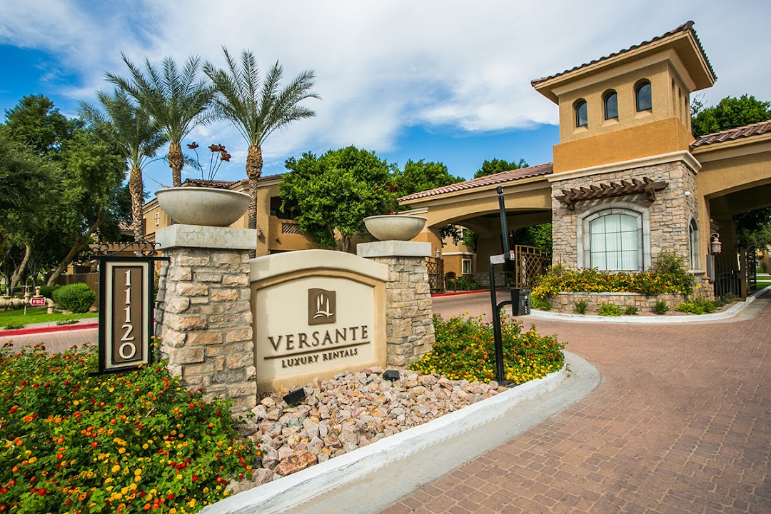 Versante Apartment Homes