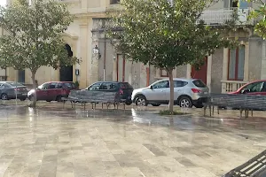 Piazza del Plebiscito Foto Solarino image