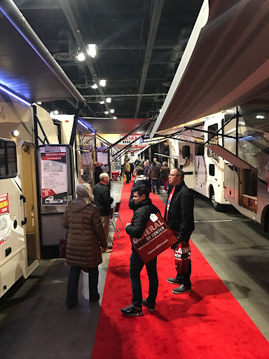 THE CHICAGO RV SHOW- SCHAUMBURG