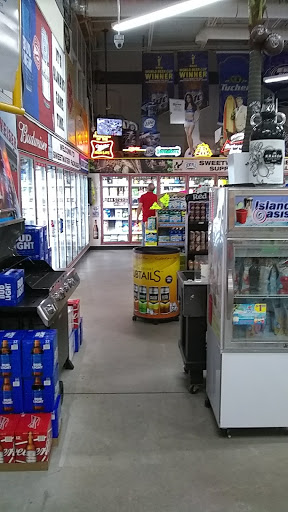 Liquor Store «Sweetwater Package Store», reviews and photos, 3900 Peachtree Industrial Blvd, Duluth, GA 30096, USA