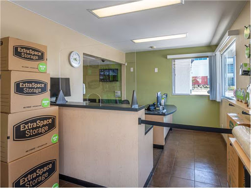 Storage Facility «Extra Space Storage», reviews and photos, 219 E Alondra Blvd, Gardena, CA 90248, USA