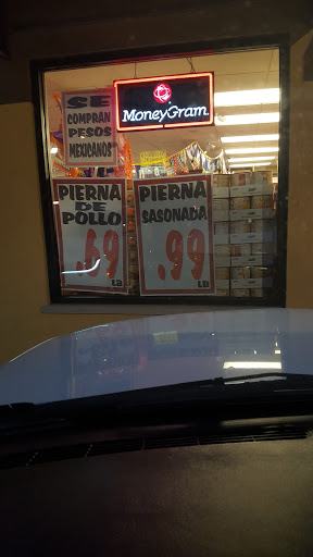 Grocery Store «Mendoza Grocery II», reviews and photos, 515 N Cedar Lake Rd, Round Lake, IL 60073, USA