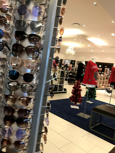 Fashion Accessories Store «Charming Charlie», reviews and photos, 5175 Deerfield Blvd, Mason, OH 45040, USA