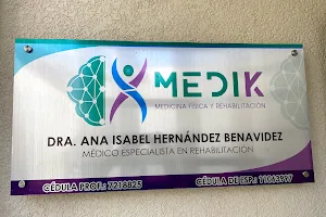 MEDIK by Dra. Isabel Hernández (Medicina Física y Rehabilitación) image