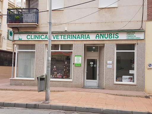 Clínica Veterinaria Anubis
