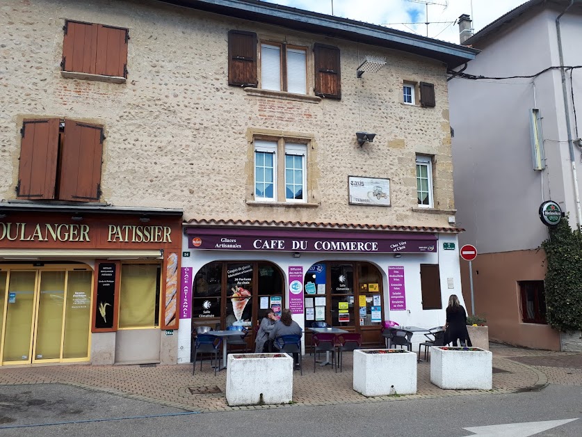 Café du Commerce à Beaurepaire