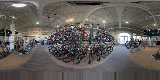 Bicycle Store «Bicycle Garage Indy & BGI Fitness - Greenwood», reviews and photos, 997 E County Line Rd, Greenwood, IN 46143, USA