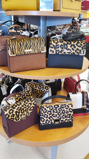 Department Store «T.J. Maxx», reviews and photos, 191 E Main St, Westfield, MA 01085, USA