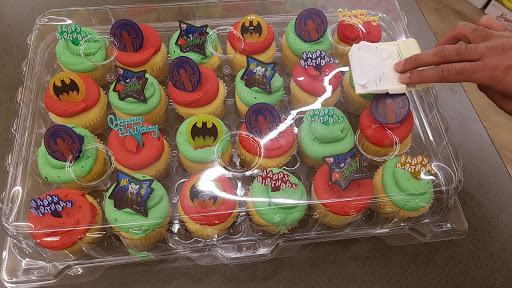 Grocery Store «Jewel-Osco», reviews and photos, 819 S Elmhurst Rd, Des Plaines, IL 60016, USA