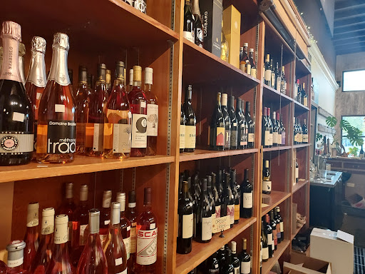 Wine Store «Blackbird Wine Shop», reviews and photos, 4323 NE Fremont St, Portland, OR 97213, USA