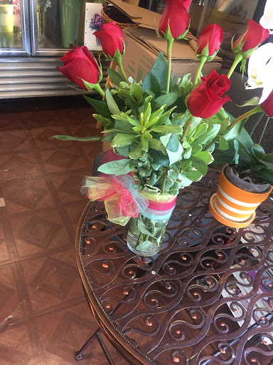 Florist «Van Florist», reviews and photos, 696 E Santa Clara St # 100, San Jose, CA 95112, USA
