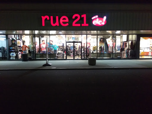 Clothing Store «rue21», reviews and photos, 26269 Hoover Rd, Warren, MI 48089, USA