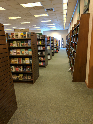 Book Store «Barnes & Noble», reviews and photos, 1091 El Camino Real, Redwood City, CA 94063, USA