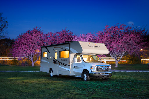 Apollo RV Rentals - Denver Branch