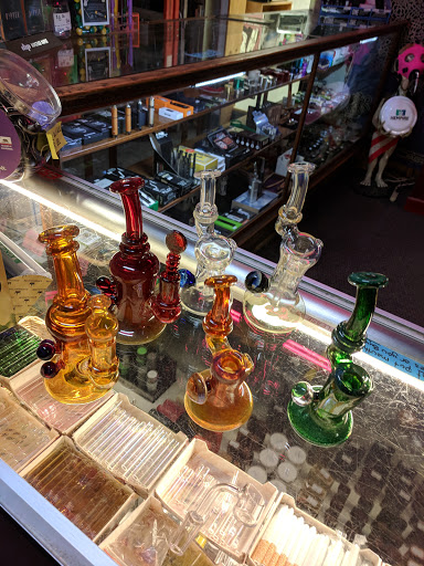 Vaporizer Store «Cloud 9 Smoke Shop», reviews and photos, 3421 Pearl St C, McHenry, IL 60050, USA