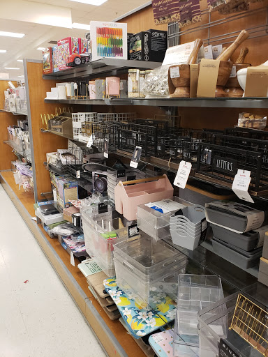 Department Store «T.J. Maxx», reviews and photos, 11651 Bandera Rd, San Antonio, TX 78250, USA