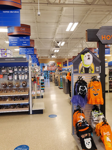 Pet Supply Store «PetSmart», reviews and photos, 4400 Fort Jackson Blvd #300, Columbia, SC 29209, USA