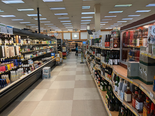 Japanese Grocery Store «Mitsuwa Marketplace», reviews and photos, 595 River Rd, Edgewater, NJ 07020, USA