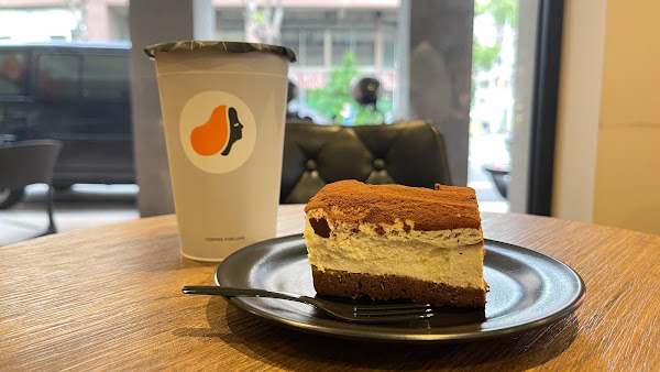 Photo 7 of Louisa Coffee 路易．莎咖啡(東興門市)