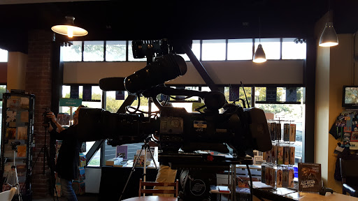 Book Store «Underground Books», reviews and photos, 2814 35th St, Sacramento, CA 95817, USA