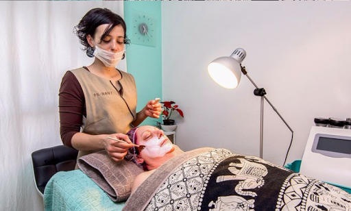 Clínica Veterinaria Poveda en Roquetas de Mar