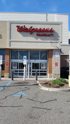 Drug Store «Walgreens», reviews and photos, 132-50 Metropolitan Ave, Richmond Hill, NY 11418, USA