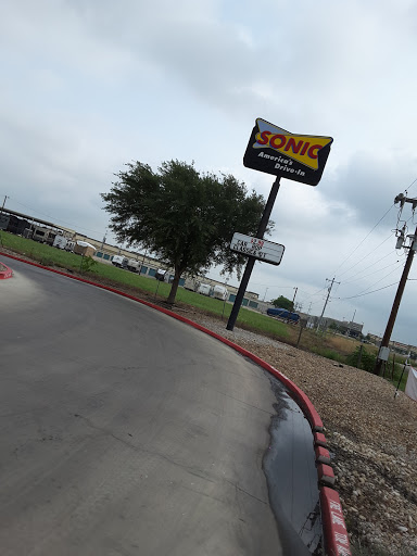 Fast Food Restaurant «Sonic Drive-In», reviews and photos, 749 FM1103, Cibolo, TX 78108, USA