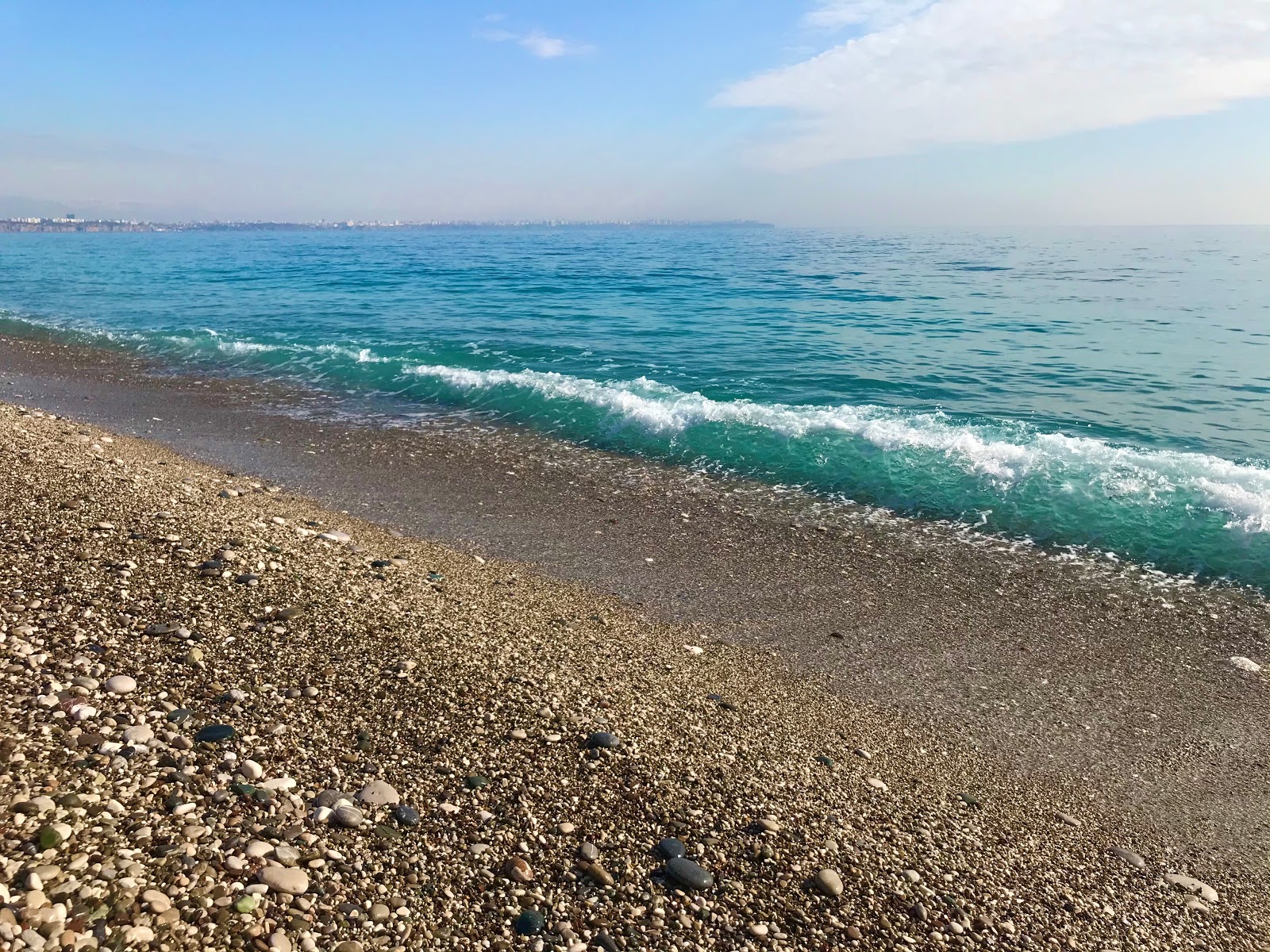 Fotografie cu Baki Beach cu nivelul de curățenie înalt