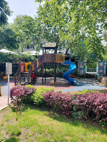 Yeniköy Cami Parkı