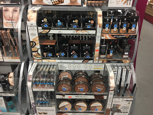 Beauty Supply Store «Waba Hair & Beauty Supply», reviews and photos, 475 E Grant Rd, Tucson, AZ 85705, USA
