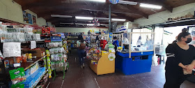 Supermercado Del Mar.