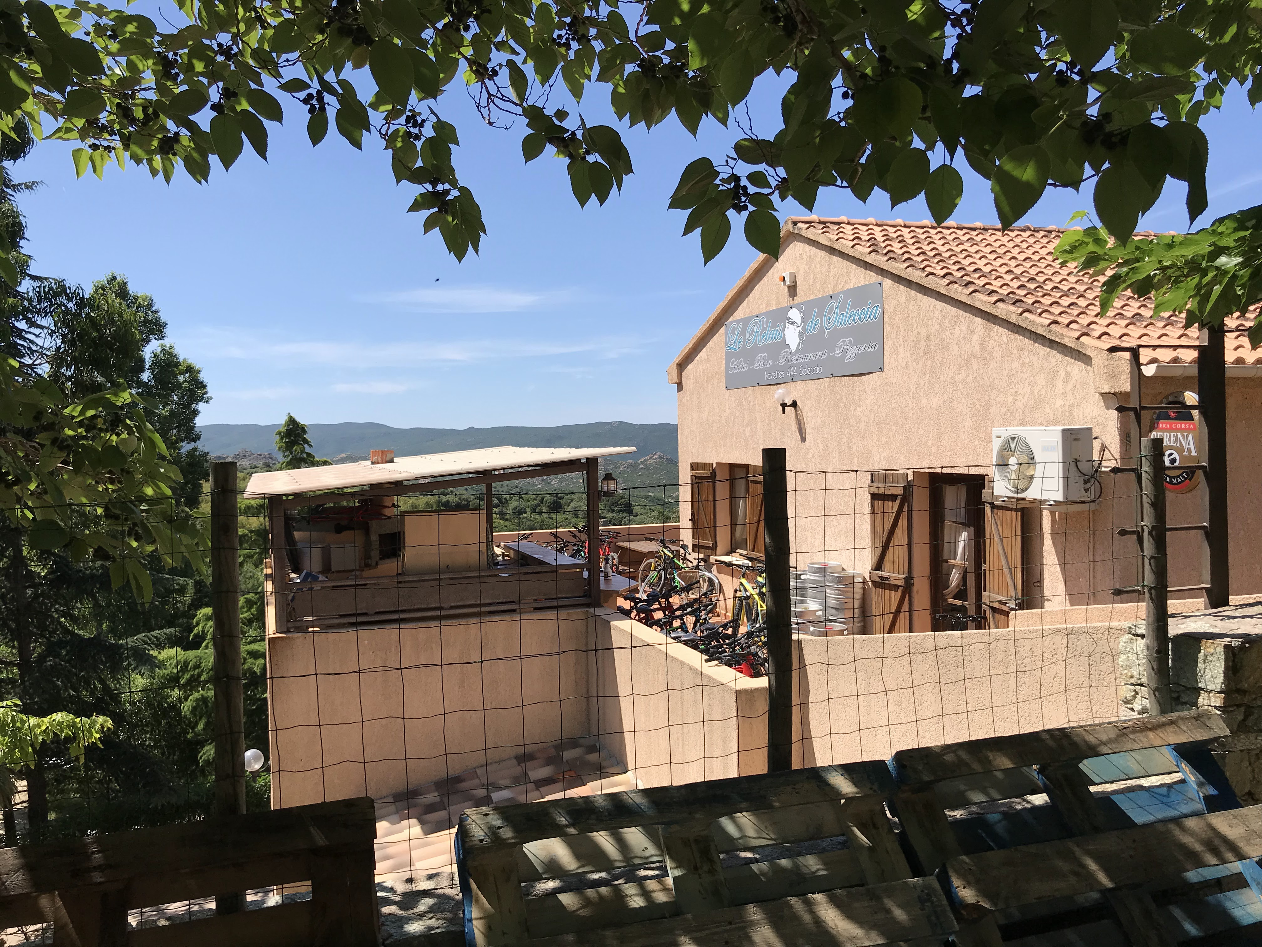 Photo n° 4 de l'avis de Rene.a fait le 13/06/2018 à 07:25