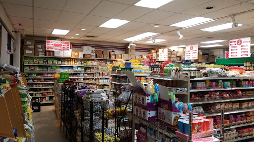 Indian Grocery Store «Shalimar Grocery», reviews and photos, 16541 Redmond Way, Redmond, WA 98052, USA