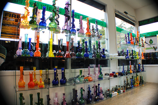 Tobacco Shop «Cornerstone Glass Campus Store», reviews and photos, 446 E 13th Ave, Eugene, OR 97401, USA