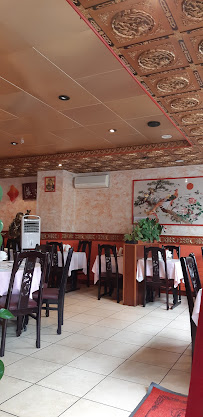 Atmosphère du Restaurant asiatique Le Palais De Savigny à Savigny-sur-Orge - n°8