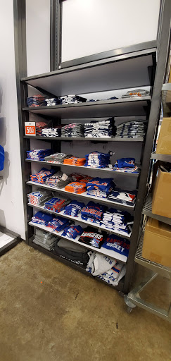 Clothing Store «Old Navy», reviews and photos, 3131 E Main St, Mohegan Lake, NY 10547, USA